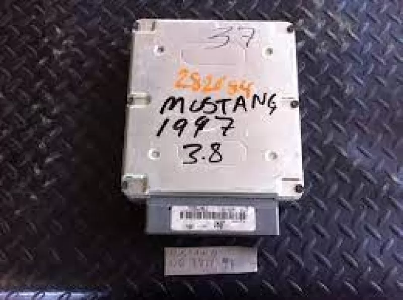 Venta de Computadoras usadas y seminuevas de Ford Mustang